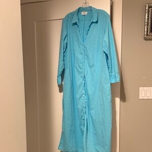 XiRENA Turquoise Button-Front Maxi Shirt Dress